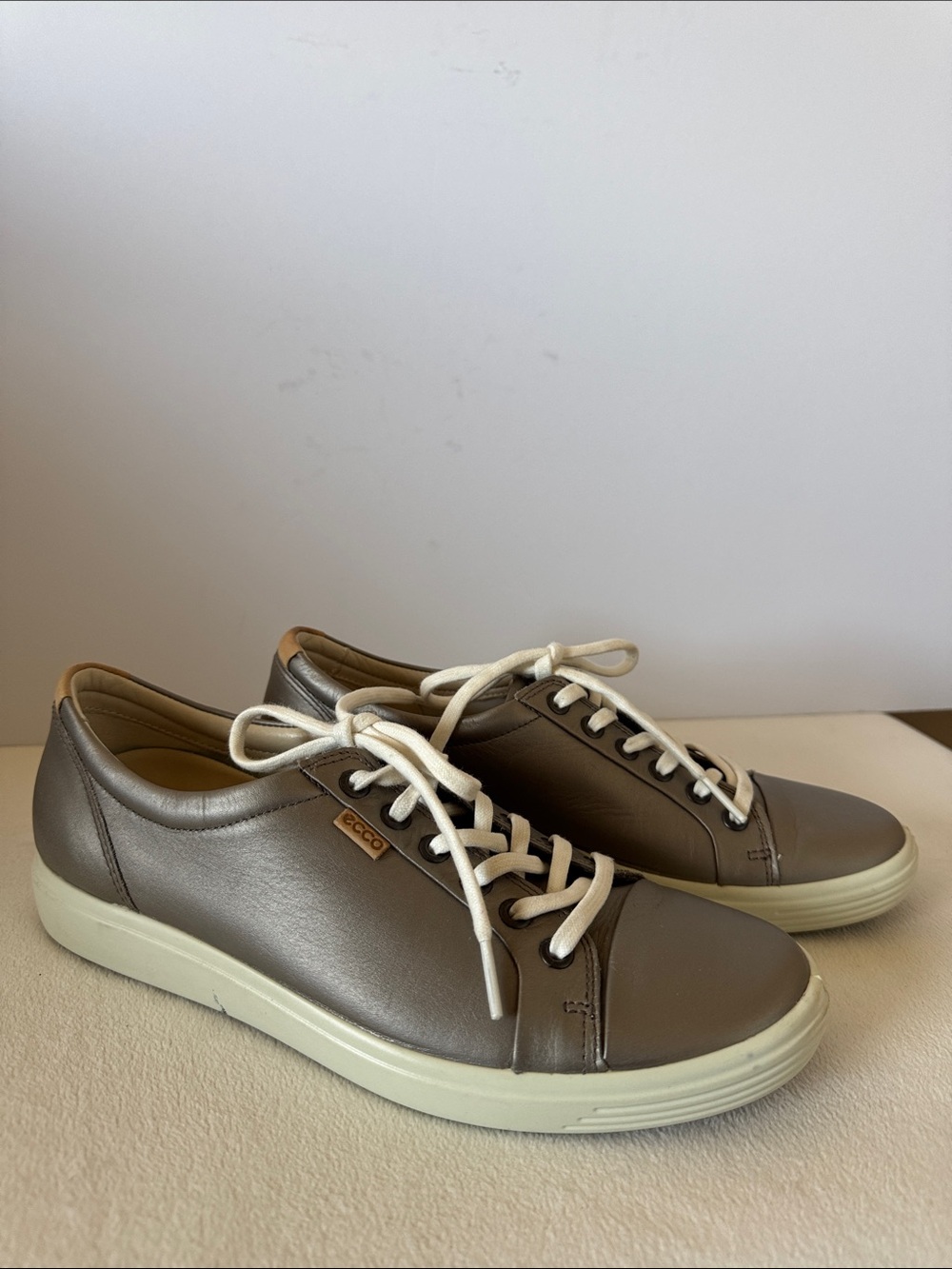 Ecco leather sneakers
